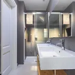 Elegant In The Heart Of Apartment