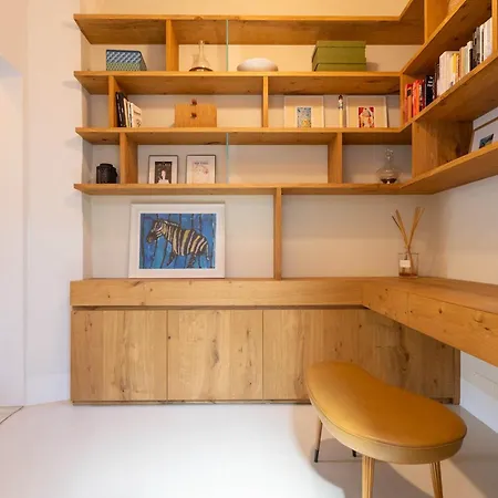 Elegant In The Heart Of Daire Floransa